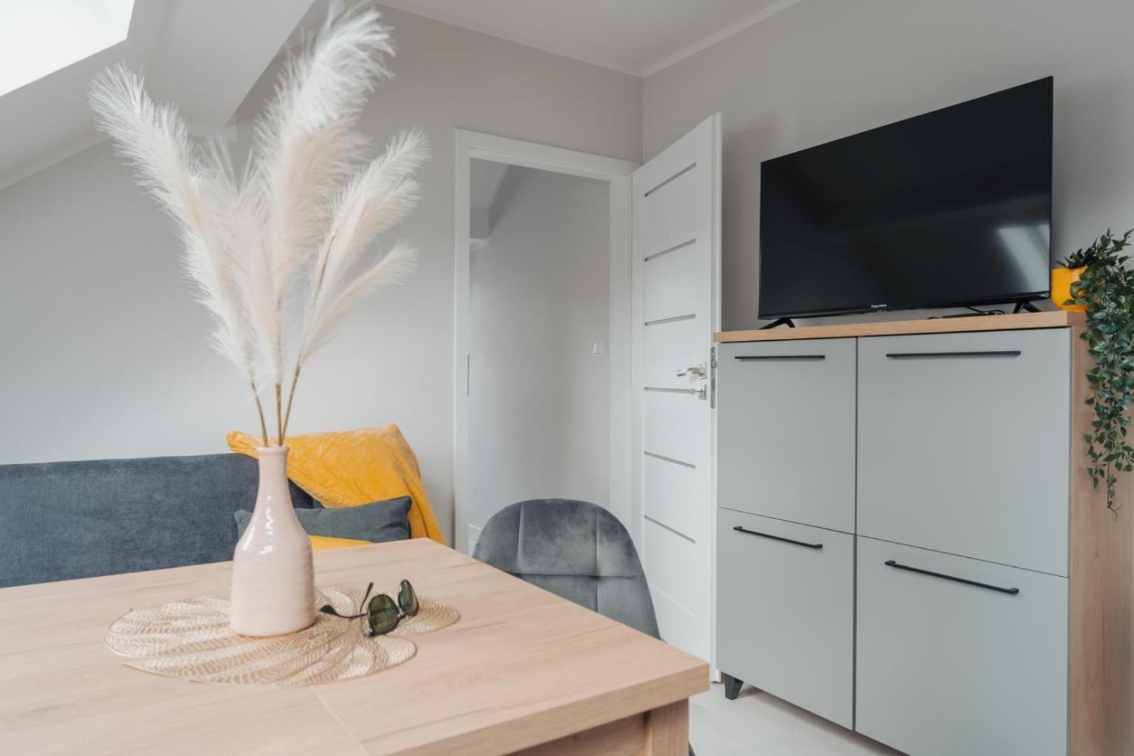 Apartamenty Ok'S - Blisko Centrum W Pelni Wyposazone - By Spaceapart Jelenia Góra Екстериор снимка