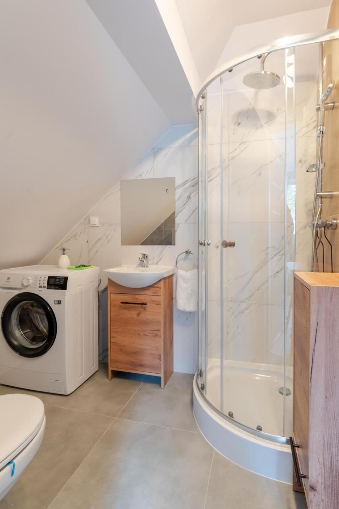 Apartamenty Ok'S - Blisko Centrum W Pelni Wyposazone - By Spaceapart Jelenia Góra Екстериор снимка
