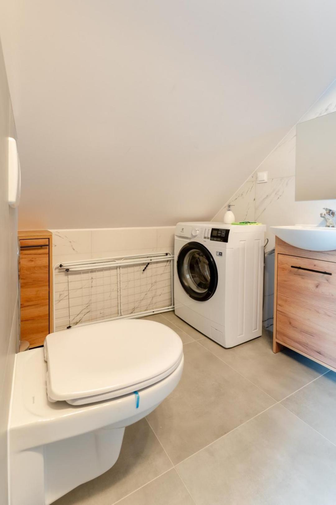 Apartamenty Ok'S - Blisko Centrum W Pelni Wyposazone - By Spaceapart Jelenia Góra Екстериор снимка