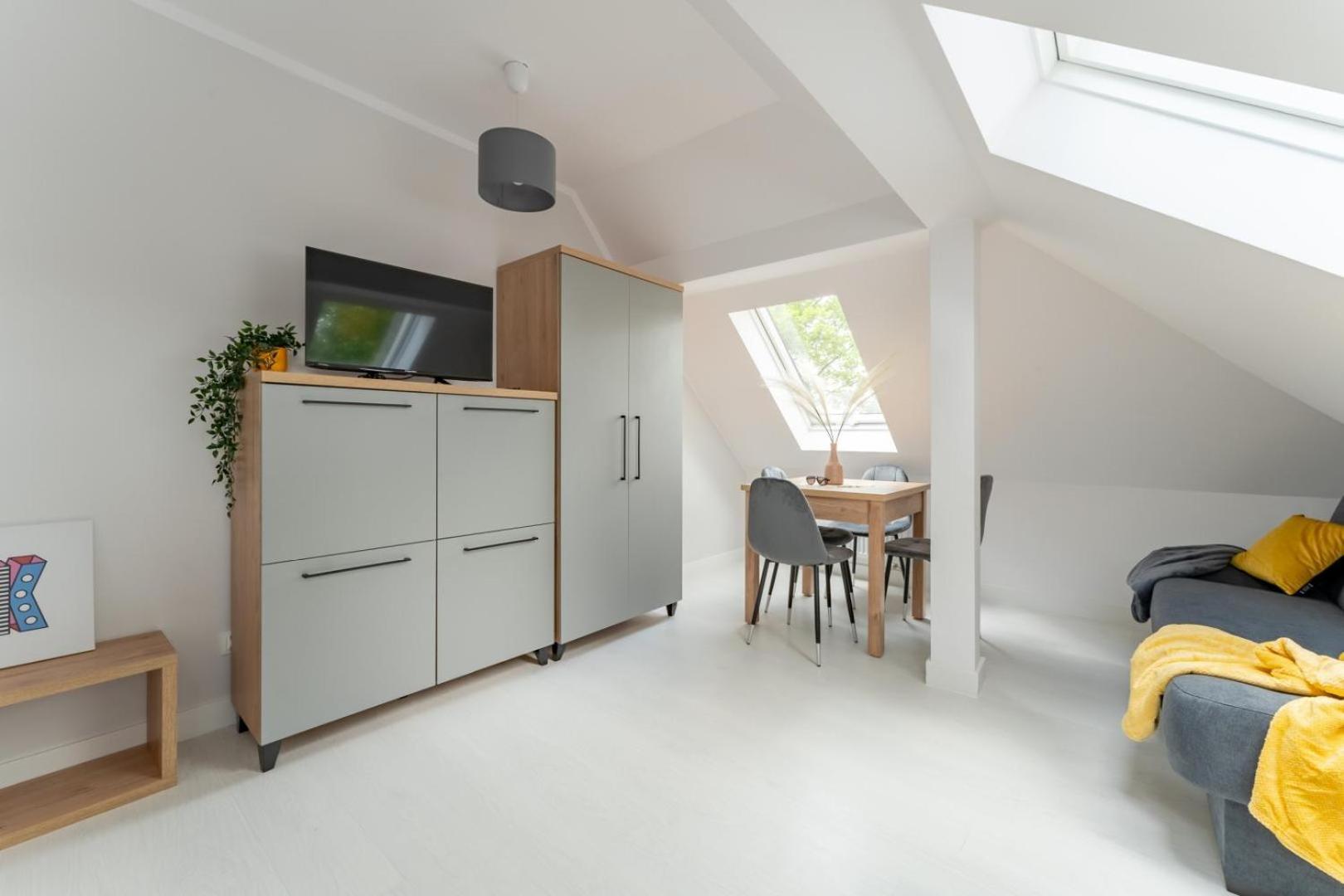 Apartamenty Ok'S - Blisko Centrum W Pelni Wyposazone - By Spaceapart Jelenia Góra Екстериор снимка