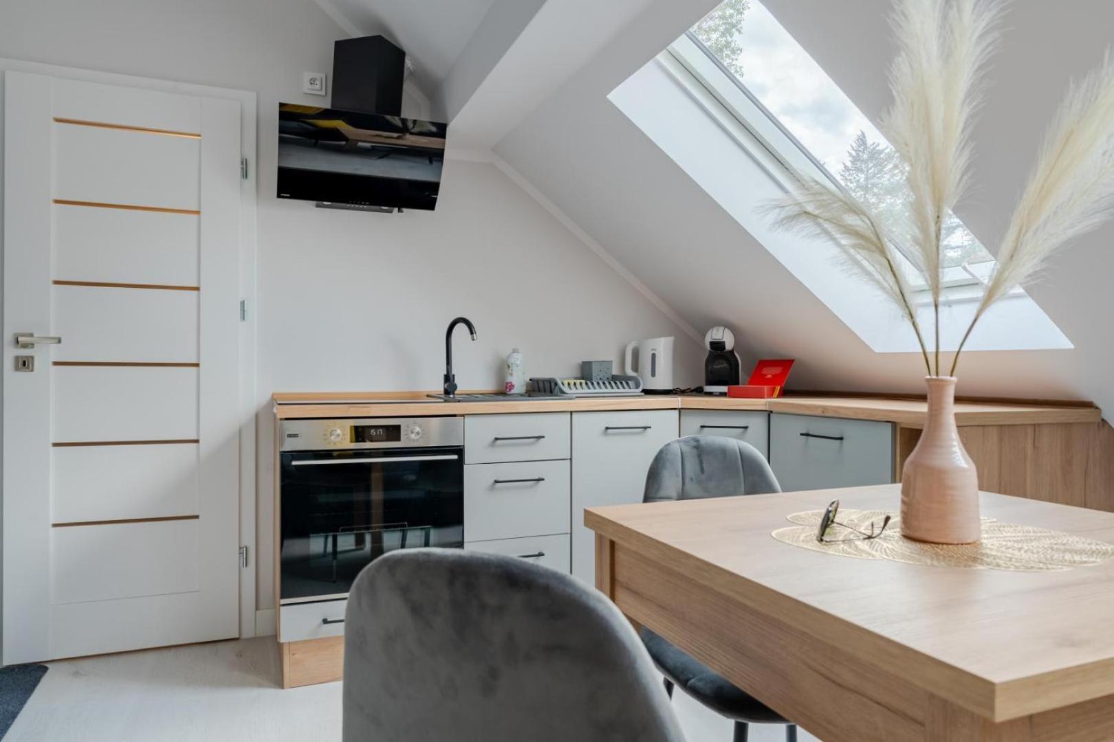 Apartamenty Ok'S - Blisko Centrum W Pelni Wyposazone - By Spaceapart Jelenia Góra Екстериор снимка